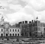 photo of Hatfield House thumbnail